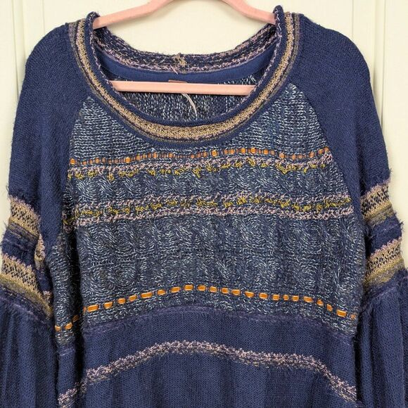 Free People | Navy Bell Sleeve Mixed Knit Sweater Size Medium - Picture 10 of 13